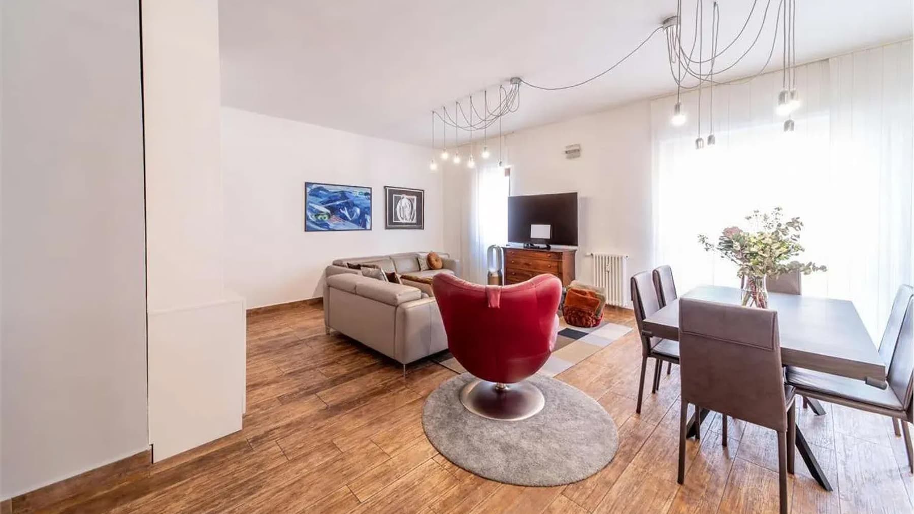 Appartamento con terrazzo nel cuore di Como, Lago di Como