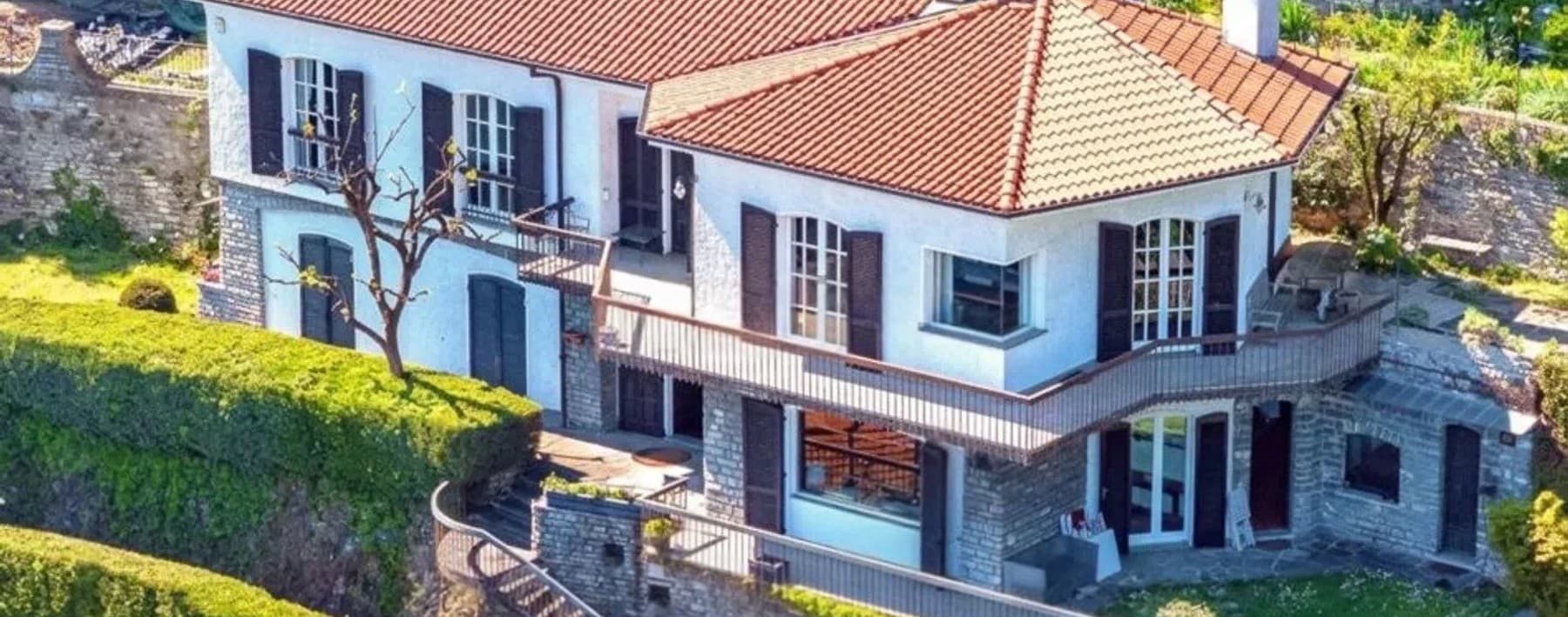 Villa con vista Lago di Como a Moltrasio