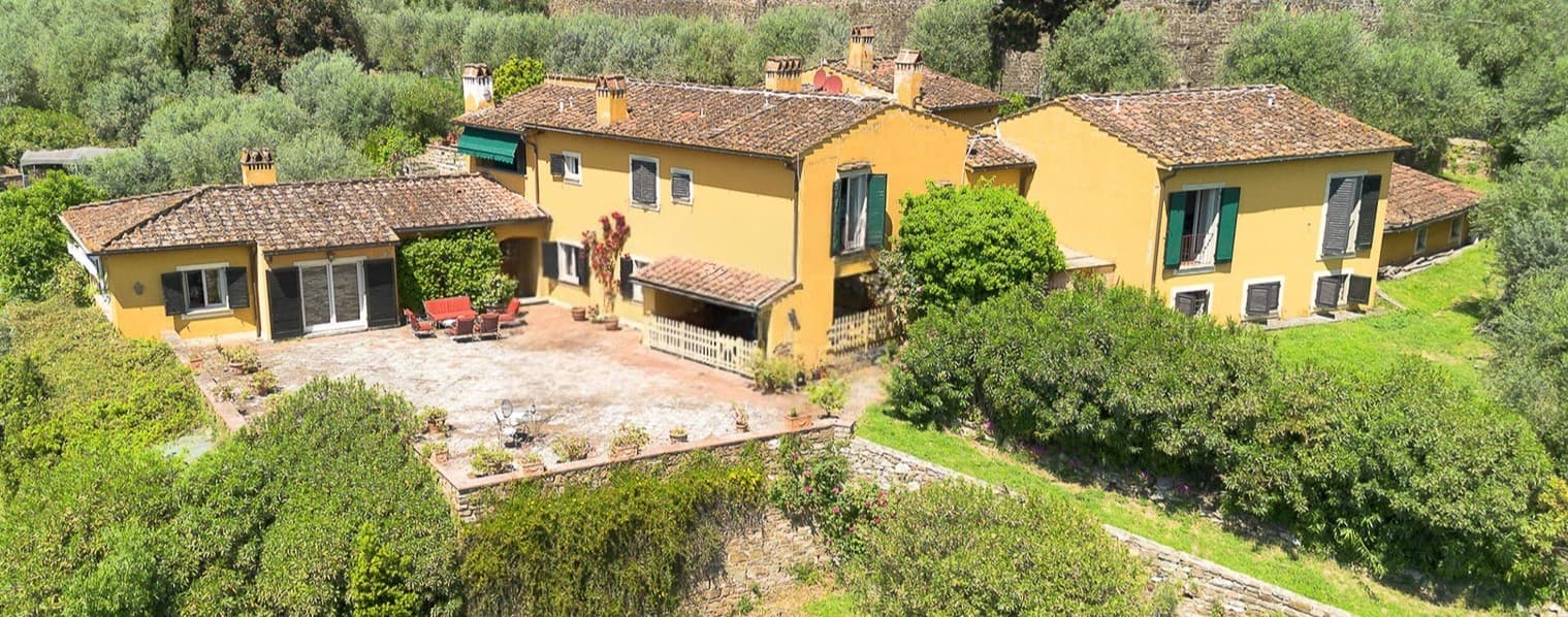Exclusive Villa Overlooking Florence in Tuscany