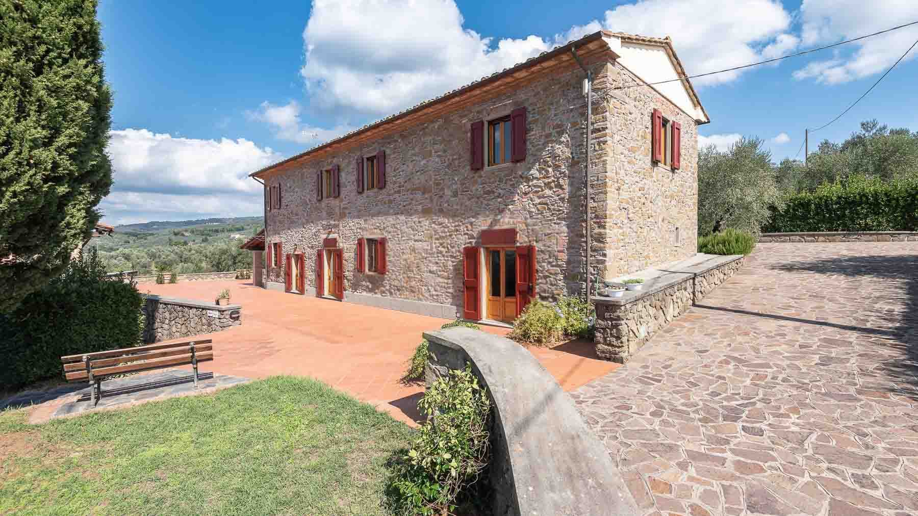 Charming Villa with Pool in Vinci, Tuscany