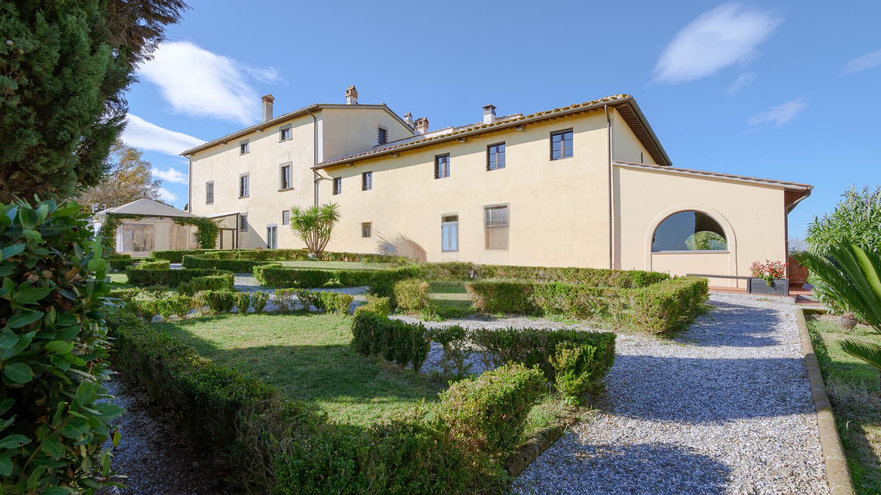 Charming Estate in Vinci, Heart of Tuscany