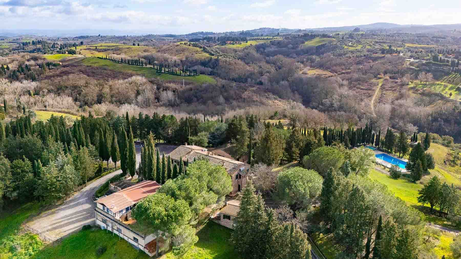 Agritourism Estate in Scenic Montaione, Tuscany