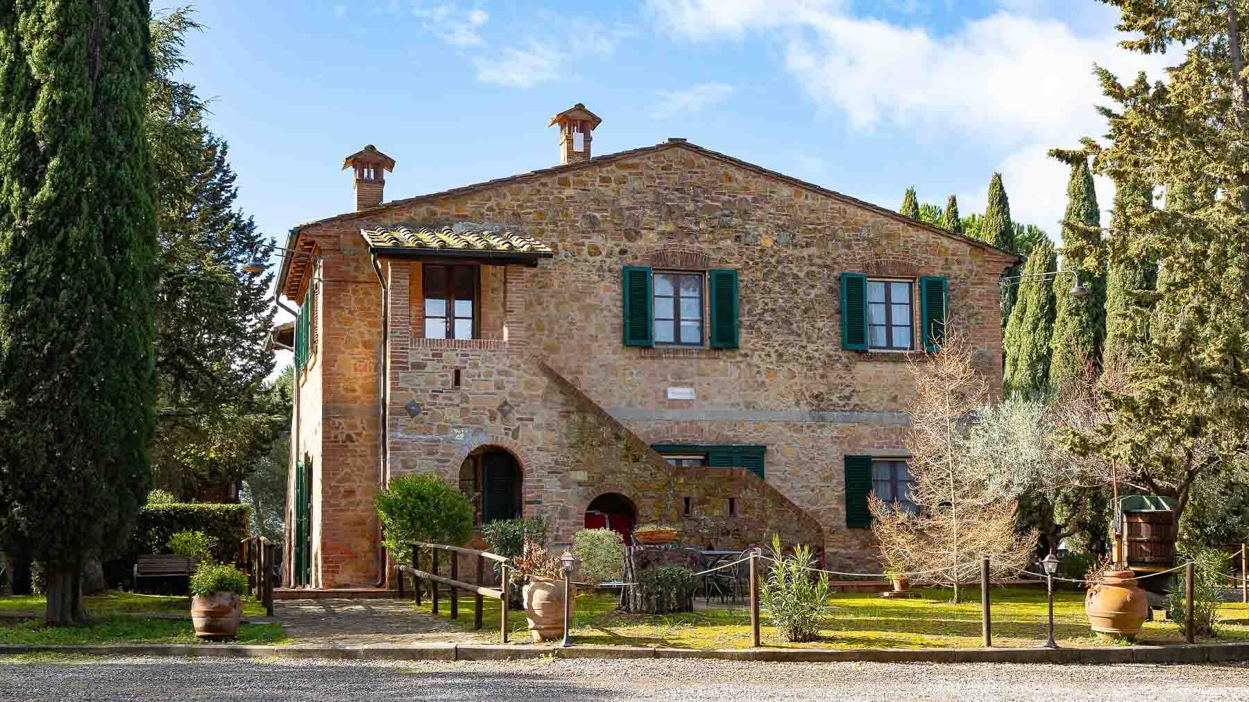 Agritourism Estate in Scenic Montaione, Tuscany