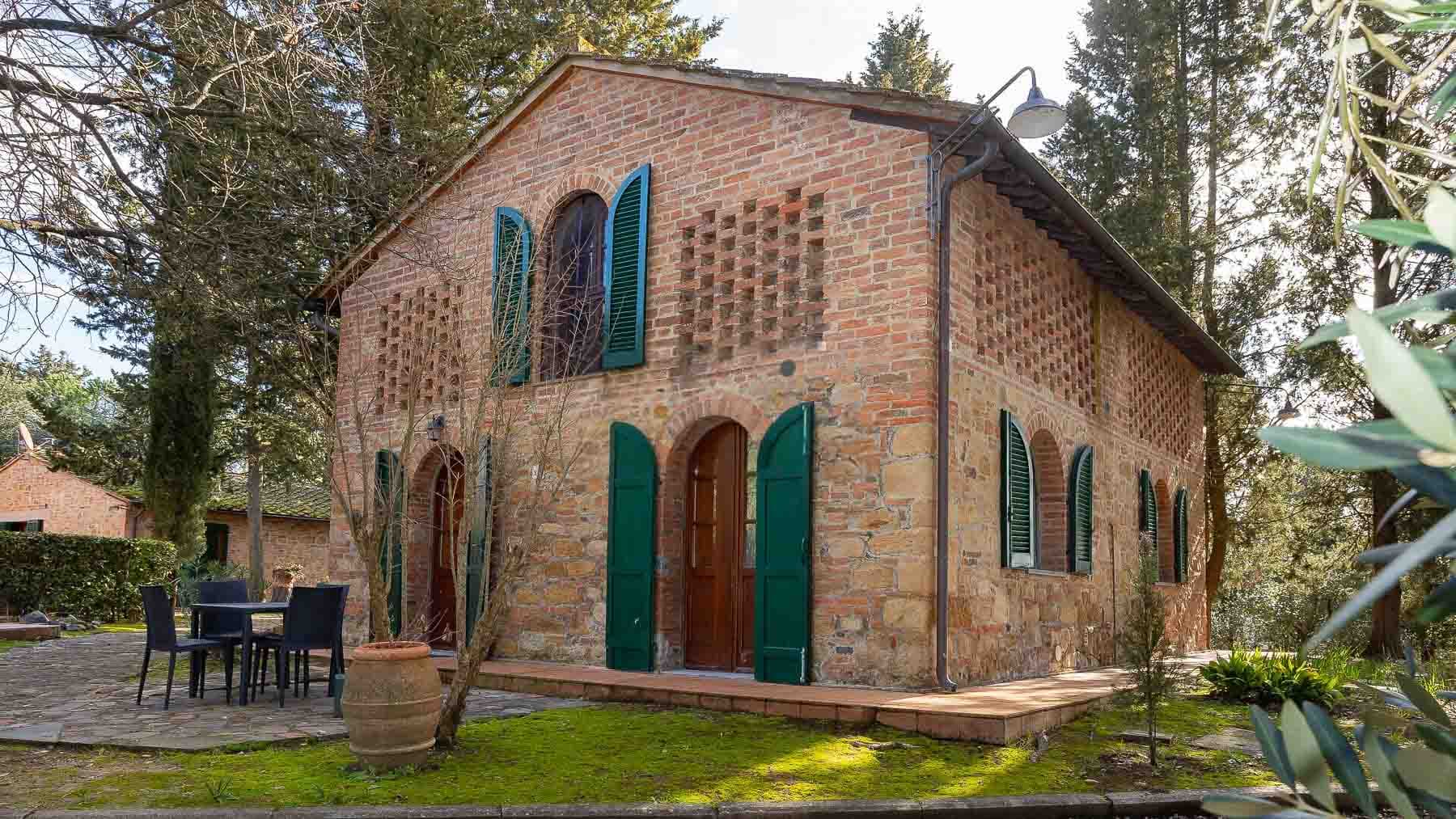 Agritourism Estate in Scenic Montaione, Tuscany