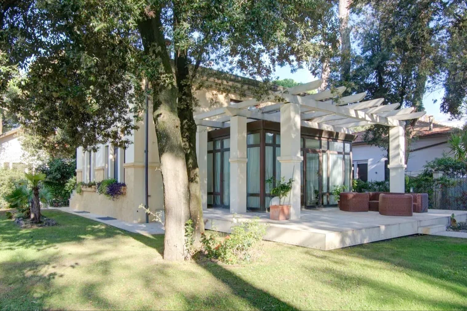 Villa Liberty a Lido di Camaiore, Versilia