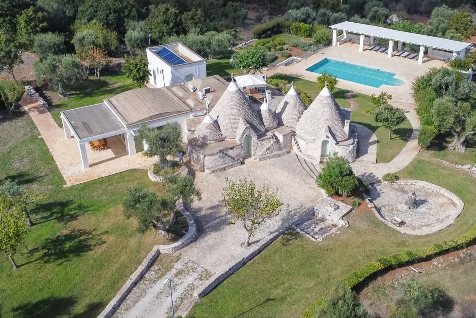 Trullo di Lusso a Ceglie Messapica, Puglia