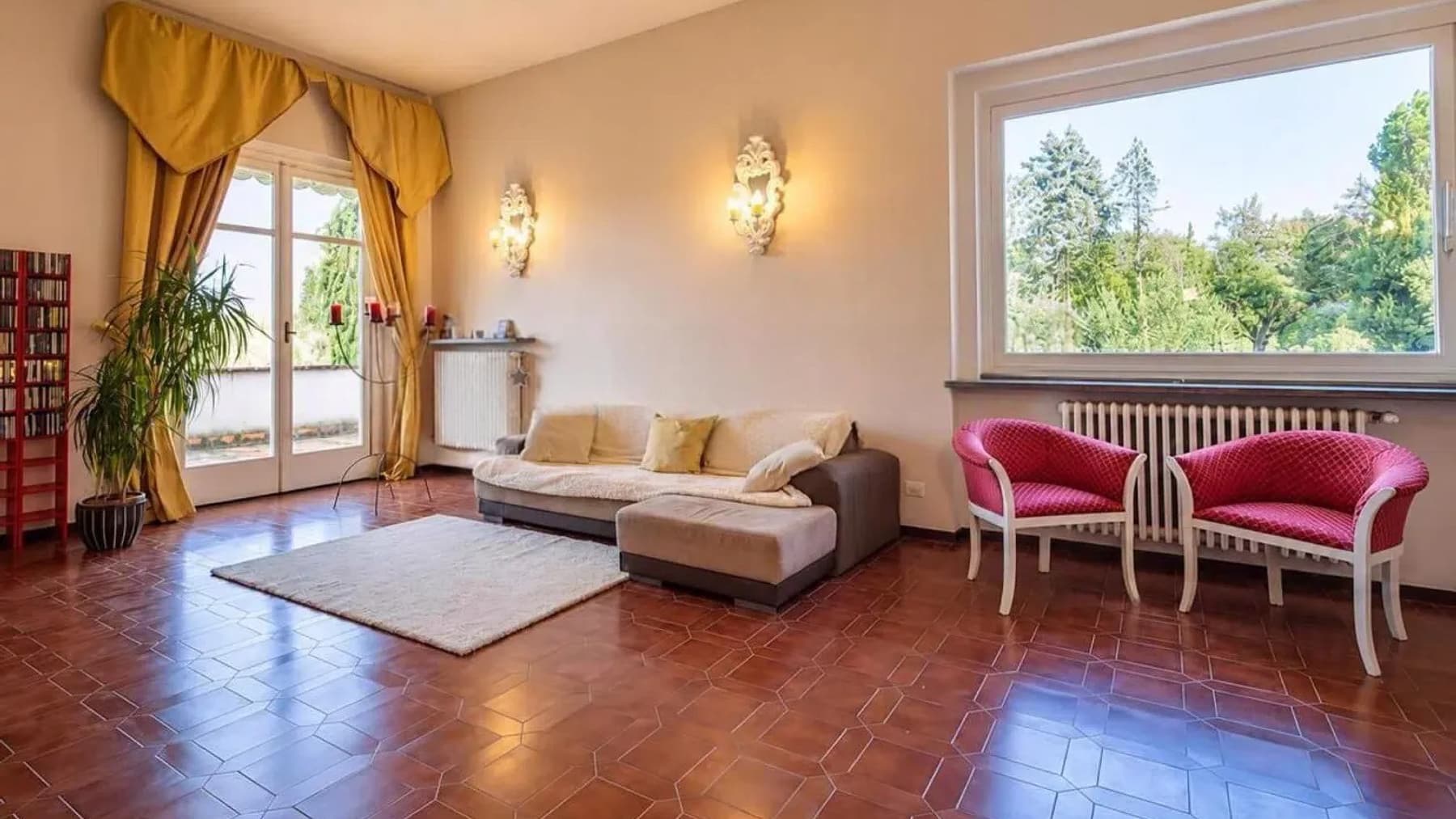Villa panoramica con giardino a Impruneta, Toscana