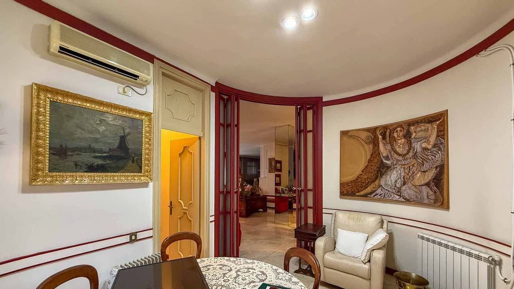 Appartamento panoramico a Napoli, 320 mq di eleganza