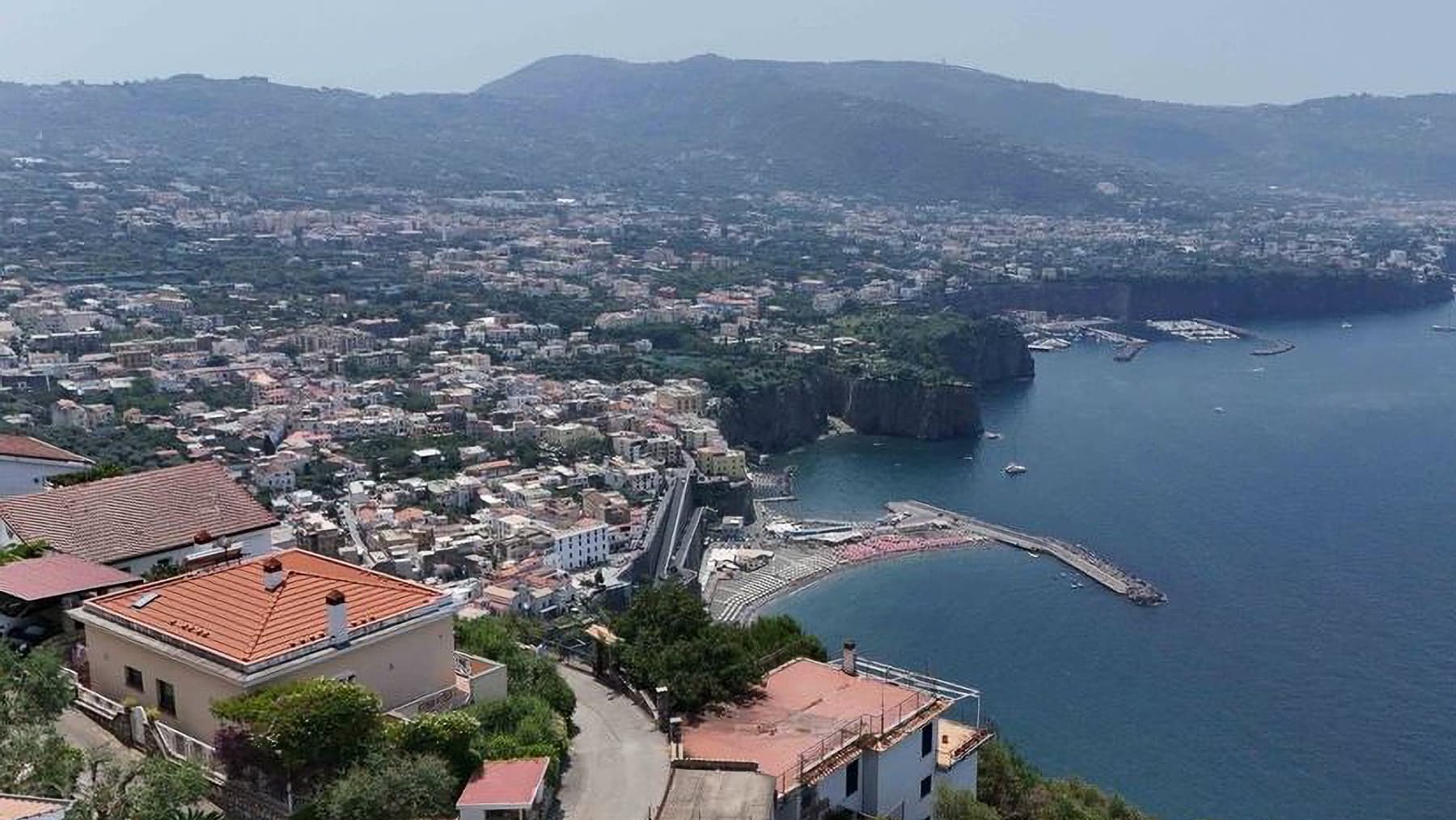 Villa panoramica a Montechiaro, Vico Equense, 270 mq