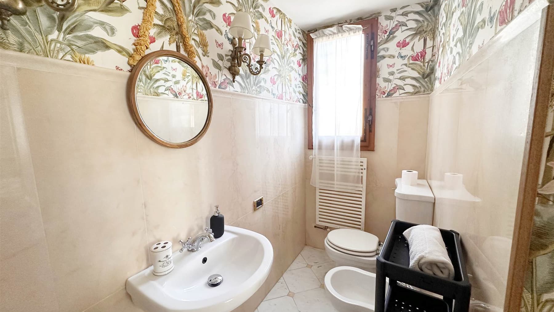 Villa panoramica a Pontassieve, Toscana con ampio giardino