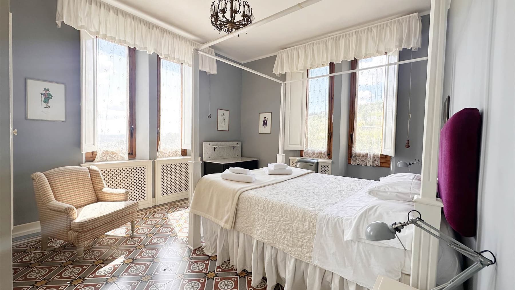 Villa panoramica a Pontassieve, Toscana con ampio giardino