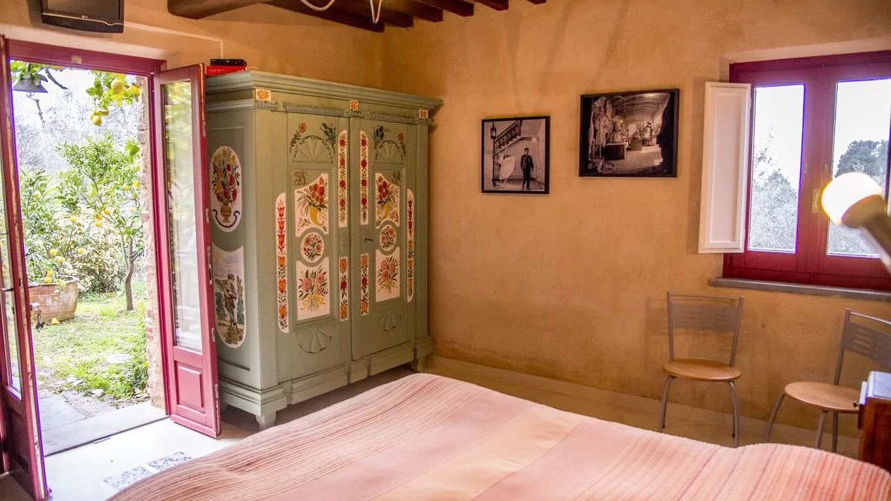Casale in Toscana a Camaiore con vista Versilia