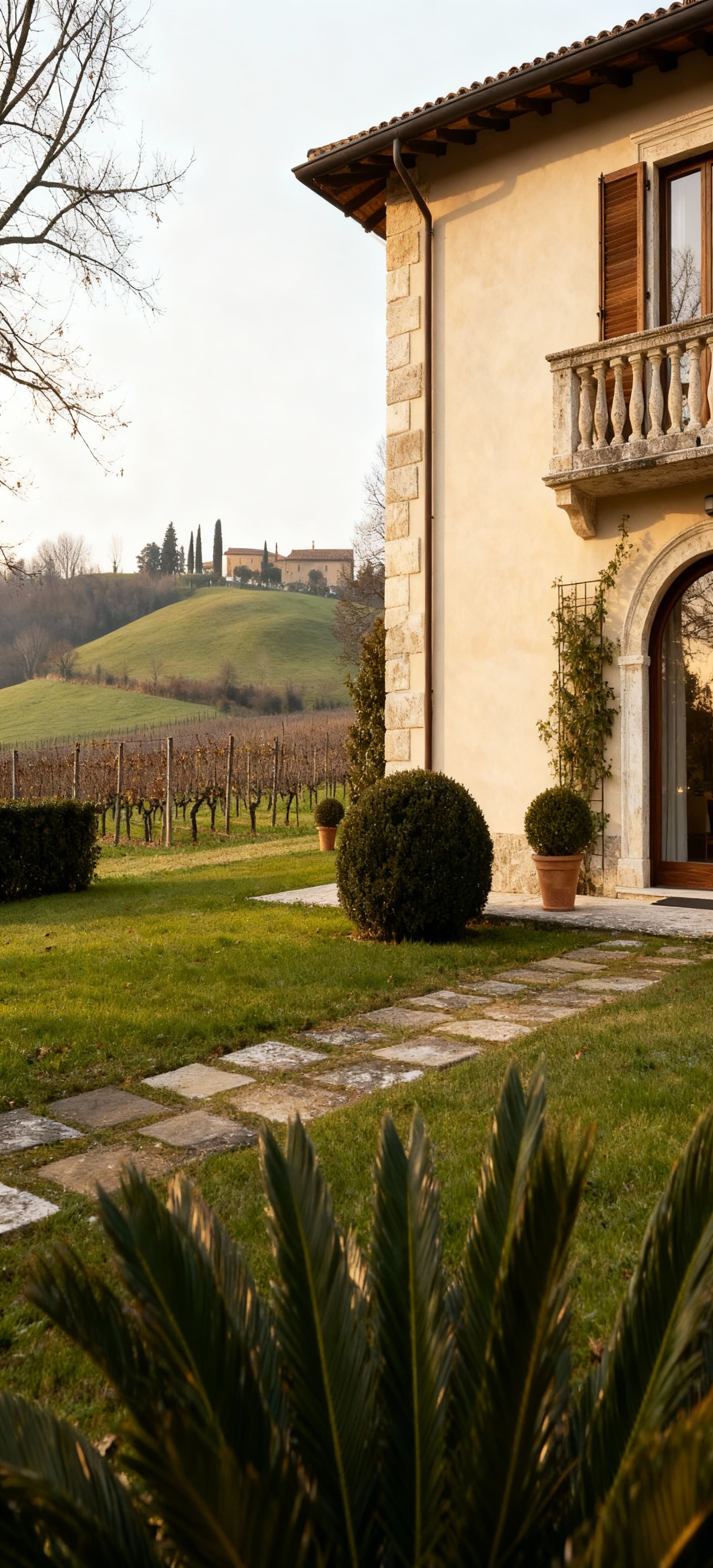 Luxury properties for sale in Mantova, Lombardy, featuring stunning landscapes, elegant villas, and rich cultural heritage.
